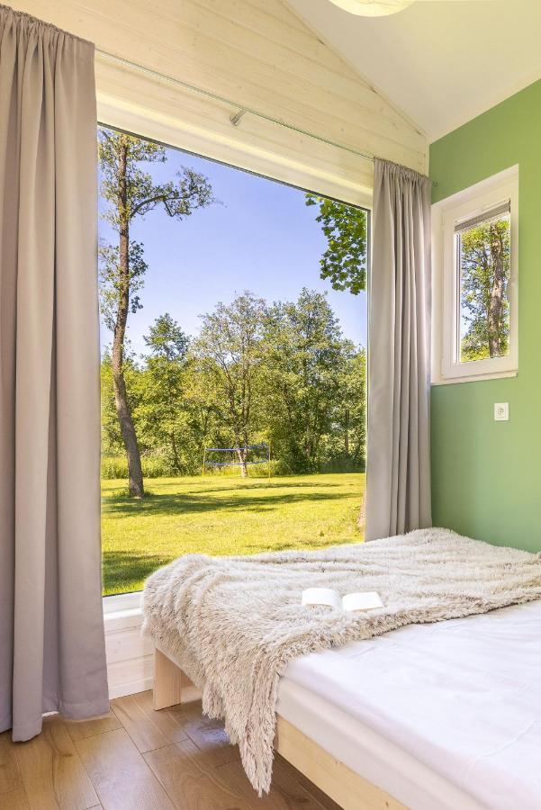 Lumi Resort Domki Letniskowe Z Podgrzewanym Basenem Rewal Kültér fotó