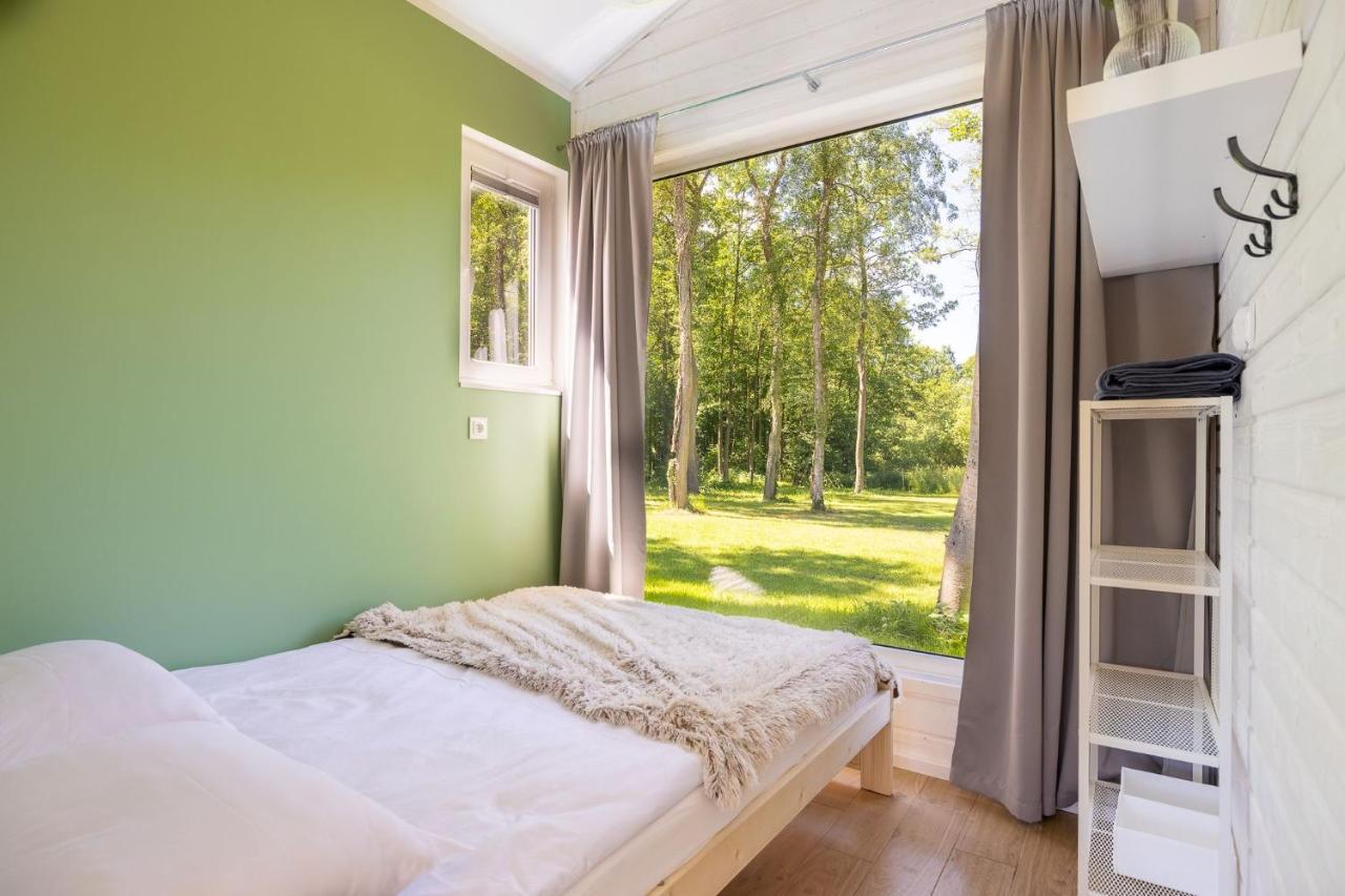 Lumi Resort Domki Letniskowe Z Podgrzewanym Basenem Rewal Kültér fotó